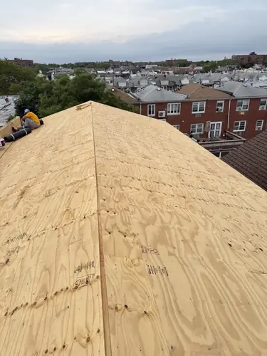 New Construction Roofing Plywood Deck Brooklyn | MLM Construction